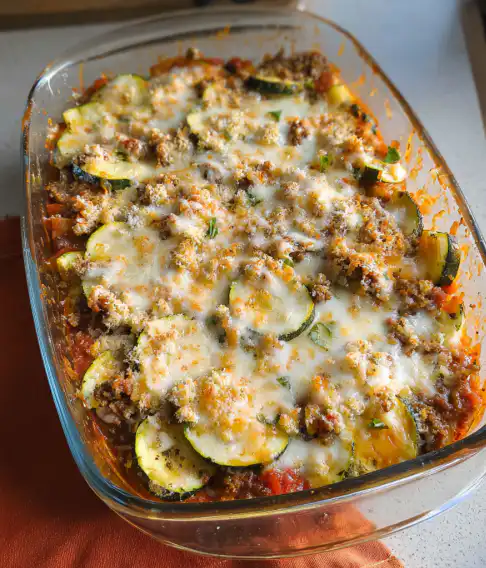 Easy Cheesy Beef & Zucchini Casserole Recipe for Delicious Dinners 2 image 118 e1778010026991